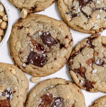 Salted Caramel Peanut Cookies